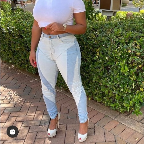 Jeans - Picture 2 of 2